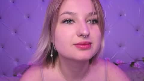 grase_neon online show from 06-29-26, 01:45
