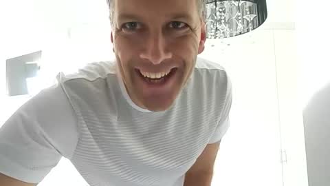 grattitude online show from 05-15-26, 11:23