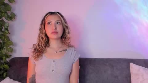 Snapshot of grave_duo chatting on 09-25-25, 05:44 GRAVE DUO online show from 09-25-25, 05:44