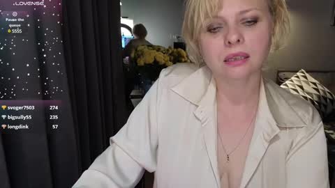 Ray online show from 02-19-25, 03:49