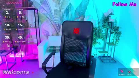 GrayceWild online show from 02-03-25, 11:31