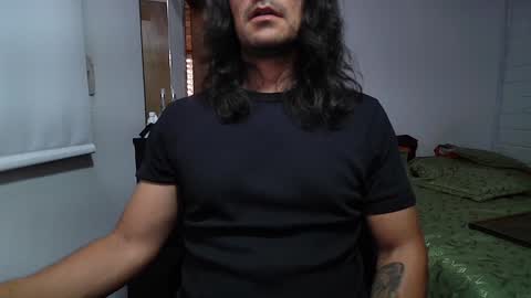 Snapshot of grayrosty chatting on 01-08-25, 10:27 grayrosty online show from 01-08-25, 10:27