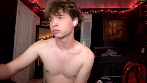 graysonowens online show from 09-14-25, 04:22