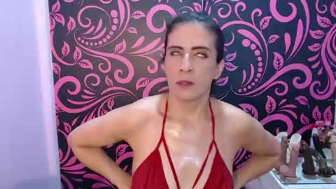 Snapshot of great_pussy20 chatting on 07-28-26, 04:39 Isabella online show from 07-28-26, 04:39