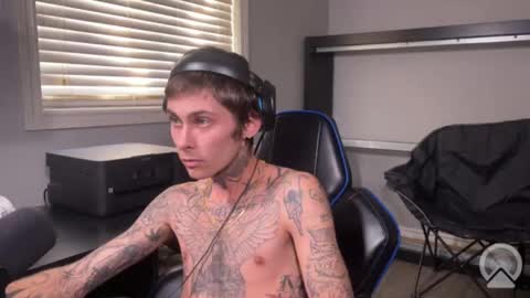 Mr. Heavy online show from 11-04-25, 04:39