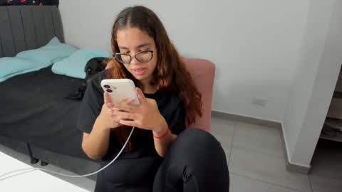 GreciaRuiz online show from 09-29-25, 11:42