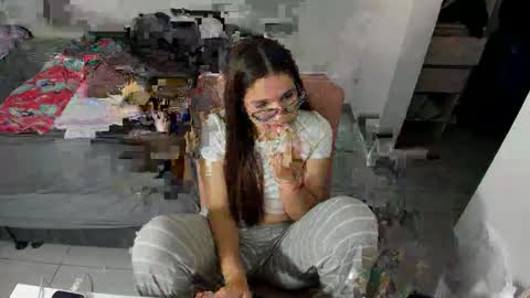 GreciaRuiz online show from 04-28-26, 02:27