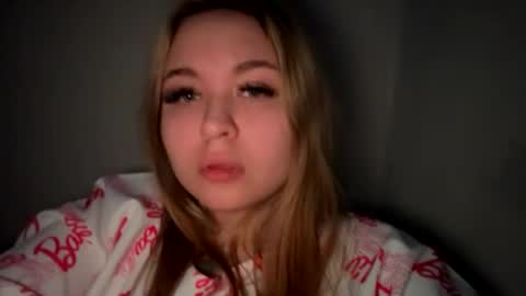 Lina 3 online show from 02-05-25, 08:57