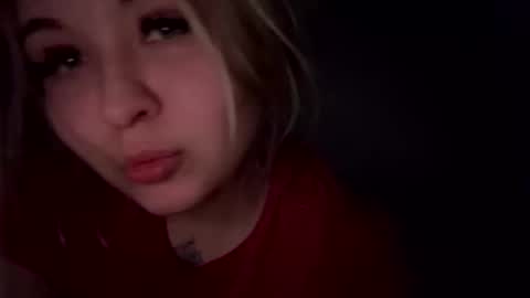 Lina 3 online show from 03-15-26, 07:53