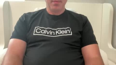 Snapshot of green_knight4169 chatting on 10-20-25, 09:59 GreenKnight online show from 10-20-25, 09:59