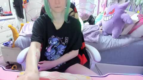 GreenEyedLovexo online show from 10-09-25, 06:39