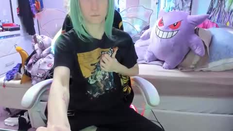 GreenEyedLovexo online show from 11-20-25, 08:19