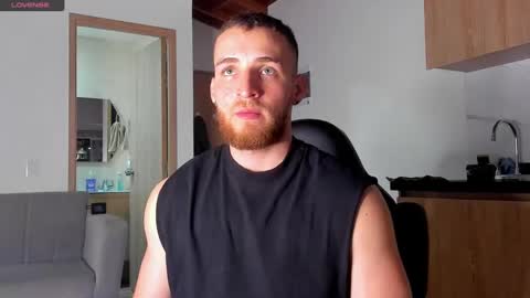 Snapshot of greeneyes_col chatting on 02-04-25, 12:29 Juan online show from 02-04-25, 12:29