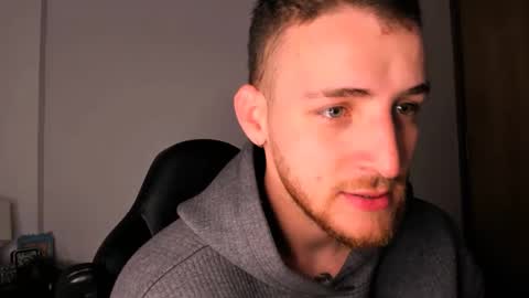 Snapshot of greeneyes_col chatting on 10-03-25, 11:40 Juan online show from 10-03-25, 11:40