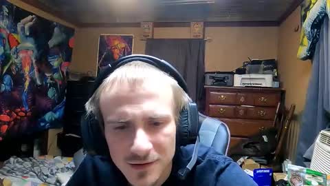 Snapshot of greenlungs8195 chatting on 03-15-26, 08:53 Greenlungs8195 online show from 03-15-26, 08:53