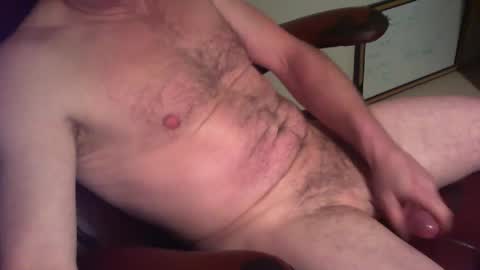 Snapshot of greenrooster1 chatting on 12-23-24, 05:39 greenrooster1 online show from 12-23-24, 05:39