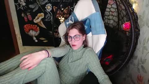 Lina online show from 04-29-26, 05:30