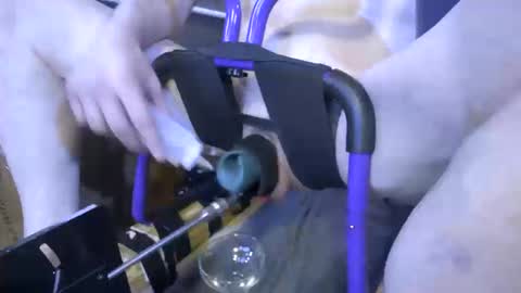 electrogee1 online show from 10-16-25, 01:50