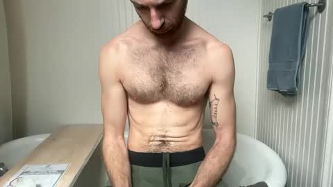 Snapshot of gregeats878 chatting on 03-08-26, 05:39 gregeats878 online show from 03-08-26, 05:39