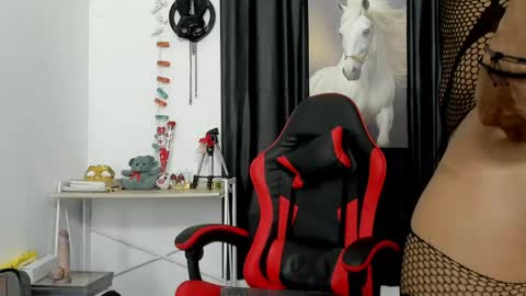 Snapshot of gregoriiandmax chatting on 05-09-26, 06:13 Gregori online show from 05-09-26, 06:13