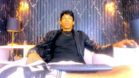 Snapshot of gregory_sforza chatting on 01-12-26, 07:19 GregorySforza online show from 01-12-26, 07:19