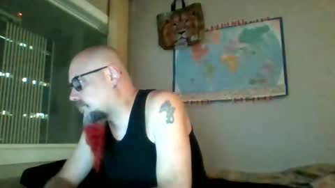 Snapshot of gregrev chatting on 12-26-24, 01:40 gregrev online show from 12-26-24, 01:40