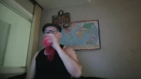 Snapshot of gregrev chatting on 01-17-25, 04:17 gregrev online show from 01-17-25, 04:17