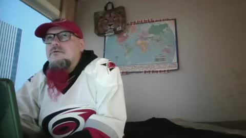 Snapshot of gregrev chatting on 01-26-25, 12:26 gregrev online show from 01-26-25, 12:26