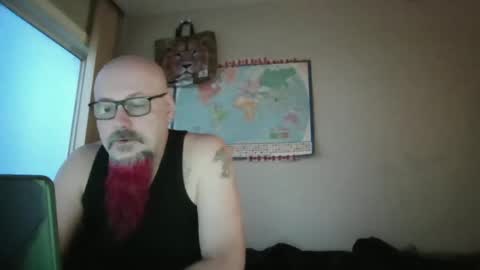 Snapshot of gregrev chatting on 02-19-25, 01:08 gregrev online show from 02-19-25, 01:08