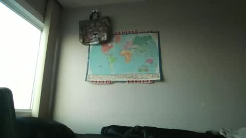 Snapshot of gregrev chatting on 03-05-25, 01:10 gregrev online show from 03-05-25, 01:10