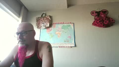 Snapshot of gregrev chatting on 09-16-25, 11:06 gregrev online show from 09-16-25, 11:06