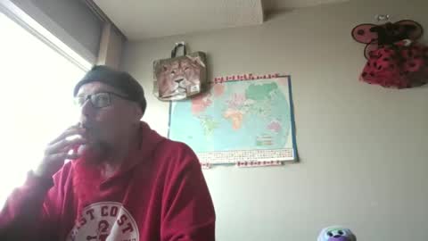 Snapshot of gregrev chatting on 10-01-25, 10:38 gregrev online show from 10-01-25, 10:38