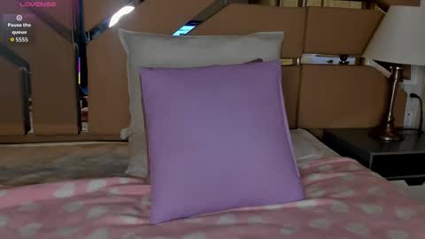 greidy_baker online show from 11-28-25, 02:36