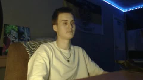 Snapshot of greonn chatting on 12-23-24, 05:54 Felix online show from 12-23-24, 05:54