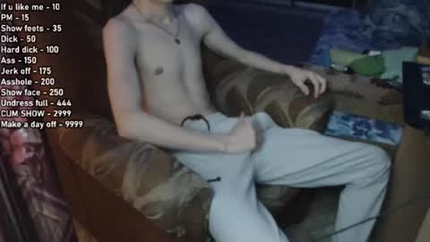 Snapshot of greonn chatting on 12-28-24, 09:42 Felix online show from 12-28-24, 09:42