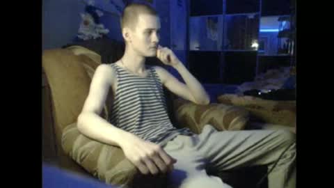 Snapshot of greonn chatting on 01-18-25, 03:49 Felix online show from 01-18-25, 03:49