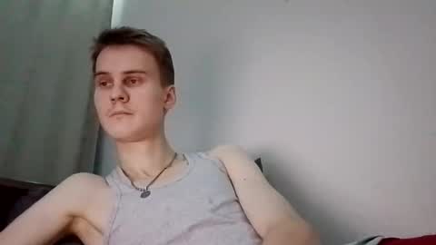 Snapshot of greonn chatting on 11-19-25, 04:18 Felix online show from 11-19-25, 04:18