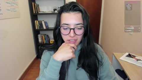 Snapshot of gretagat chatting on 02-24-25, 11:30 Greta online show from 02-24-25, 11:30