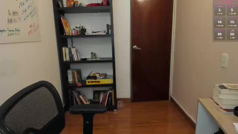 Snapshot of gretagat chatting on 10-07-25, 04:31 Greta online show from 10-07-25, 04:31