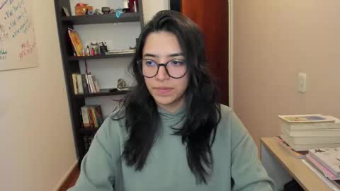 Snapshot of gretagat chatting on 10-18-25, 11:38 Greta online show from 10-18-25, 11:38