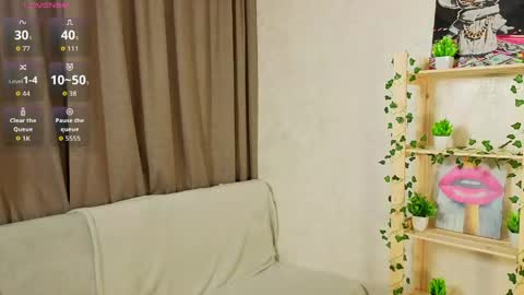Cutie Ellie online show from 05-12-26, 05:10
