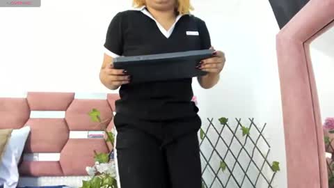GRETA online show from 06-10-26, 08:19