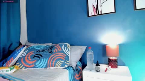 Gretel online show from 10-17-25, 08:22