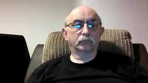 Snapshot of grey_dom chatting on 12-01-24, 04:40 Master Sir online show from 12-01-24, 04:40