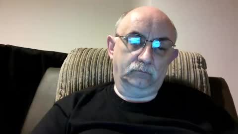 Snapshot of grey_dom chatting on 12-24-24, 05:55 Master Sir online show from 12-24-24, 05:55