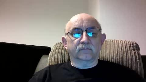 Snapshot of grey_dom chatting on 12-29-24, 11:07 Master Sir online show from 12-29-24, 11:07