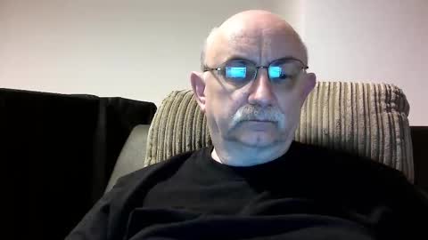 Snapshot of grey_dom chatting on 12-29-24, 05:12 Master Sir online show from 12-29-24, 05:12