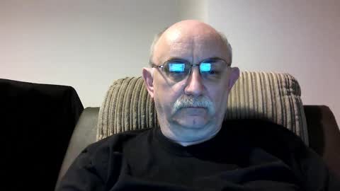 Snapshot of grey_dom chatting on 12-30-24, 03:57 Master Sir online show from 12-30-24, 03:57