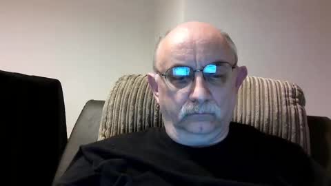 Snapshot of grey_dom chatting on 12-31-24, 08:02 Master Sir online show from 12-31-24, 08:02