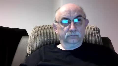 Snapshot of grey_dom chatting on 02-16-25, 04:42 Master Sir online show from 02-16-25, 04:42